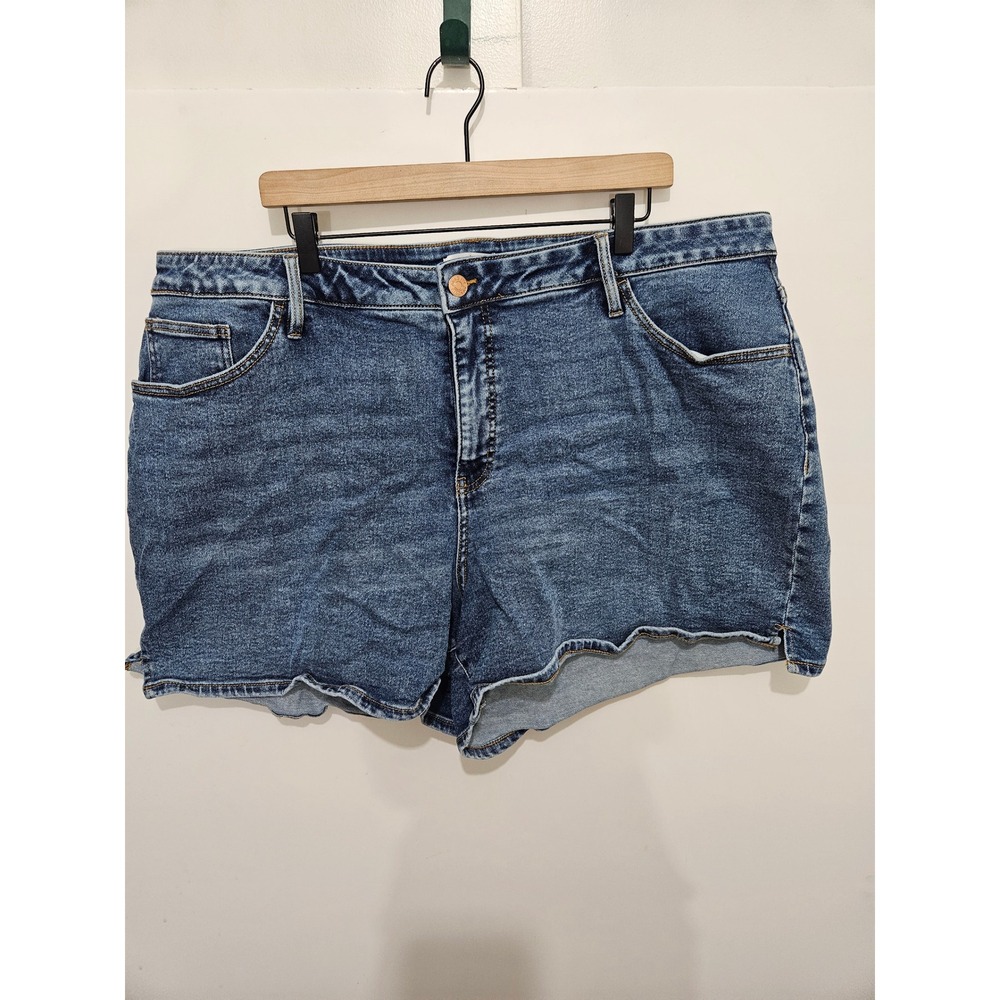 Ava & Viv Blue Medium Wash High Rise Stretch Raw Hem Denim Shorts Plus 24